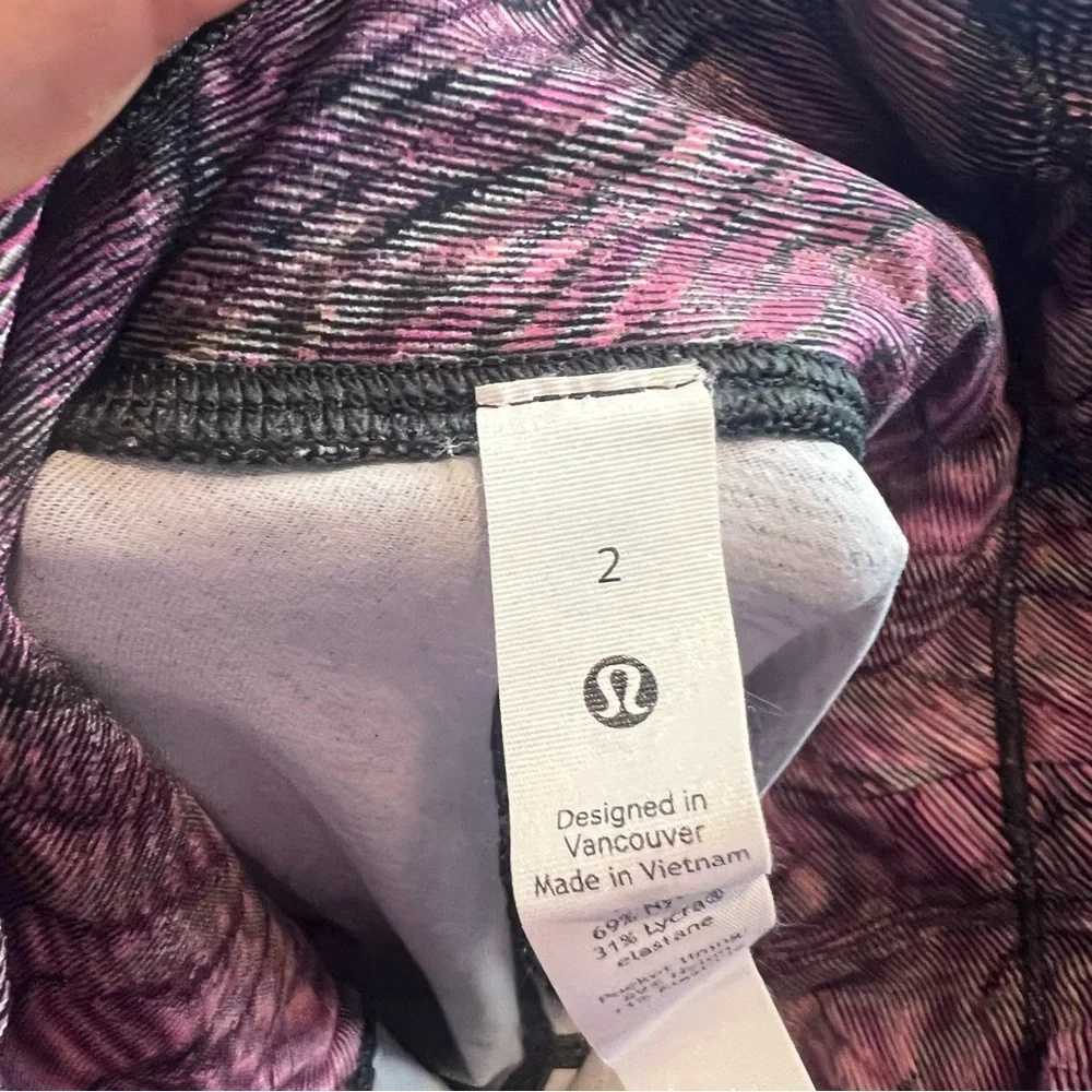 Lululemon Swift Speed High-Rise Tight 28
